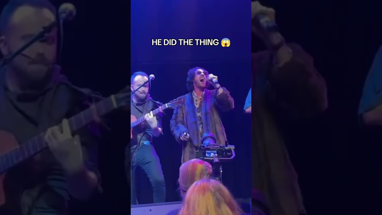 Hermes TWERKING!? 😱👀😭 #shorts #music #troy #hermes @OneShotBards