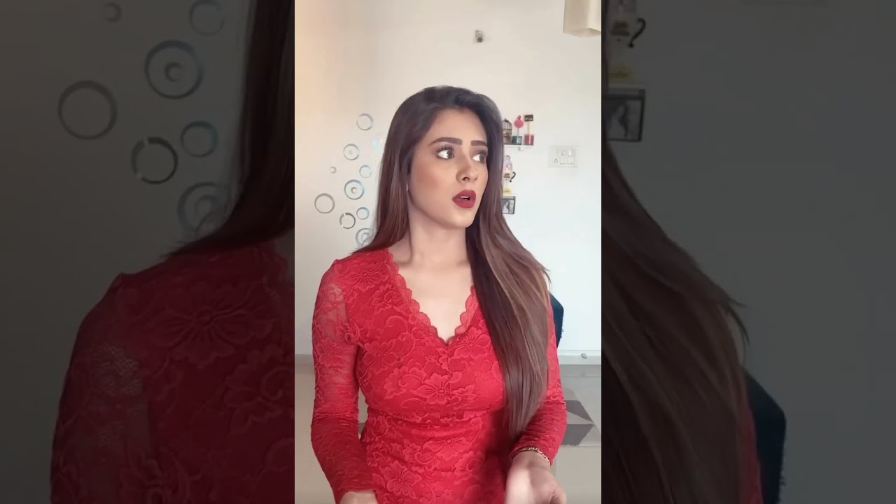 Hiba Nawab ka Number APPLE karloo #HibaNawab #HibaNawabTikiVideo