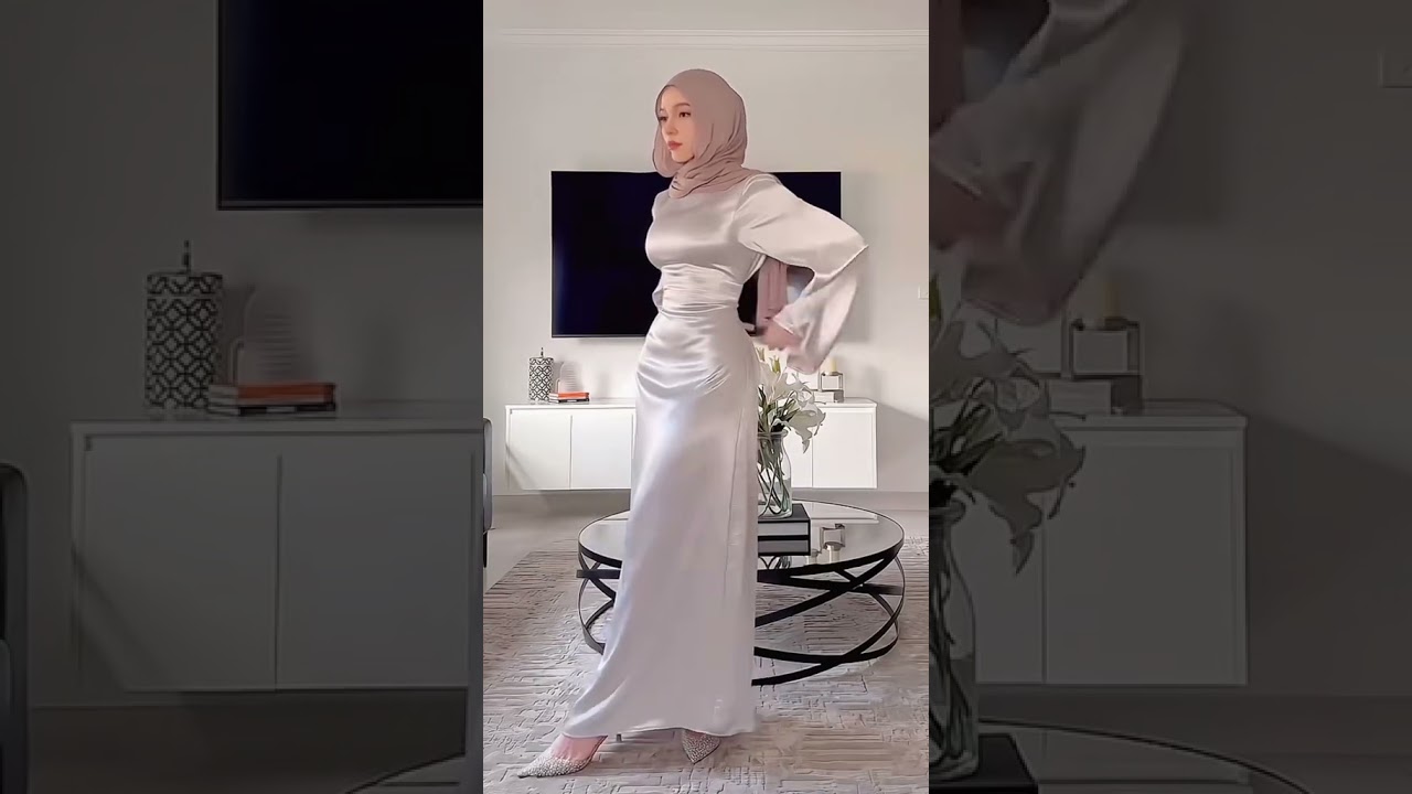 Highlight hijab shimmer satin dress slimfit special Raya Awek Tudung