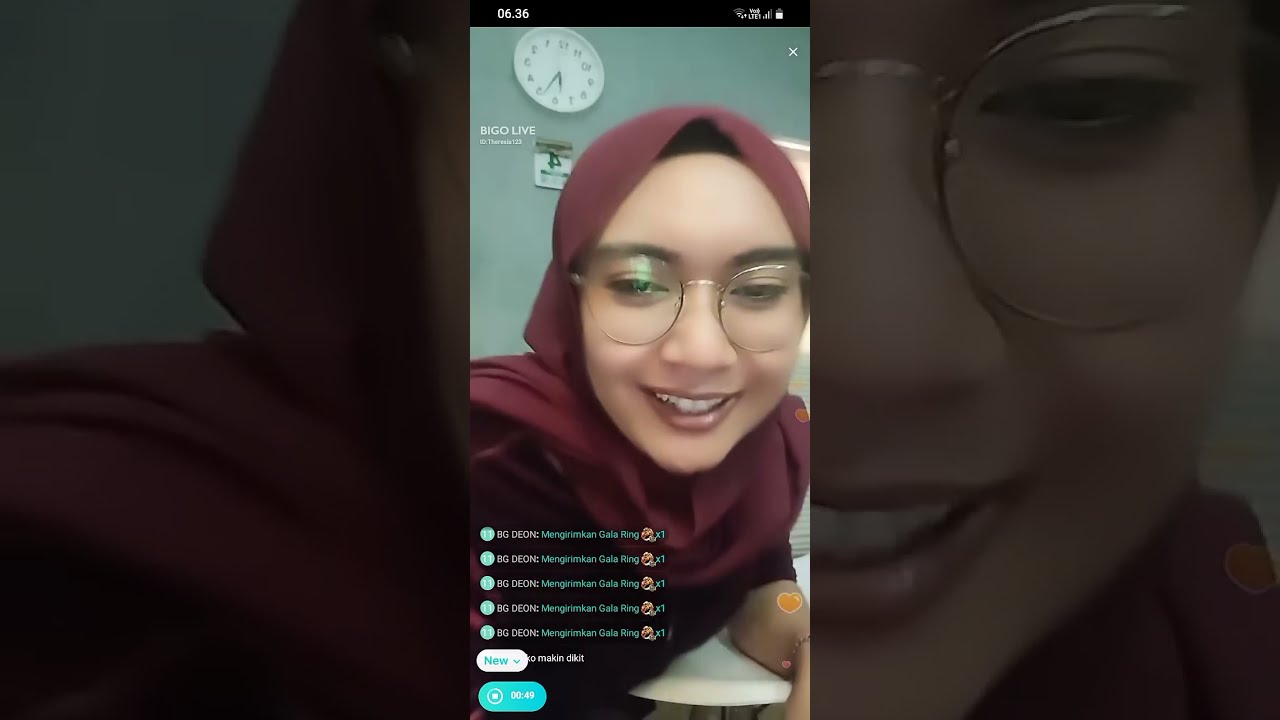 Hijab bunda goyang hot bar bar live sange