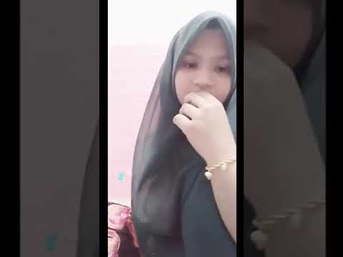 Hijab no Bra gede