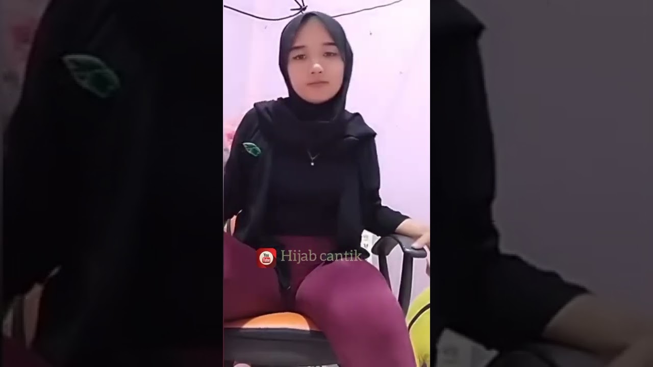 HIJAB STYLE || SIMPLE HIJAN TERBARU 2022 KOMBINASI LEGGING KETAT WARNA UNGU SANGAT COMEL