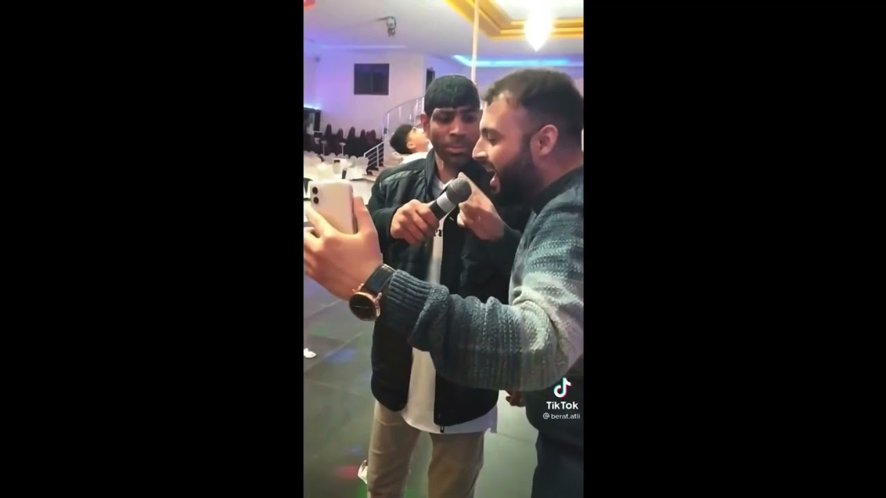 Hiko Baba Şarkı Söylüyor