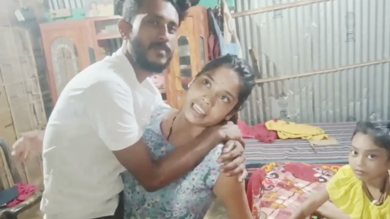 hip carry of kuris family mini video