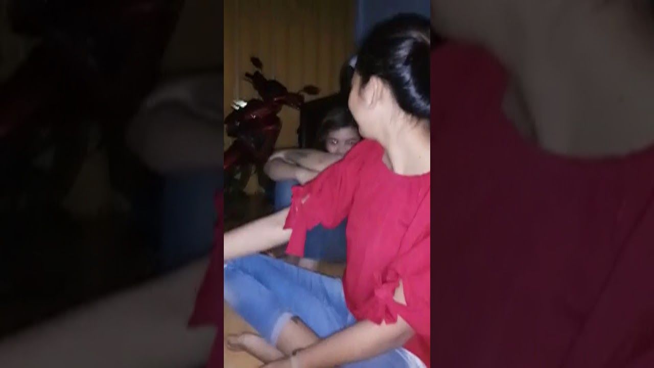 Hipnotis cewek terangsang sampai basah