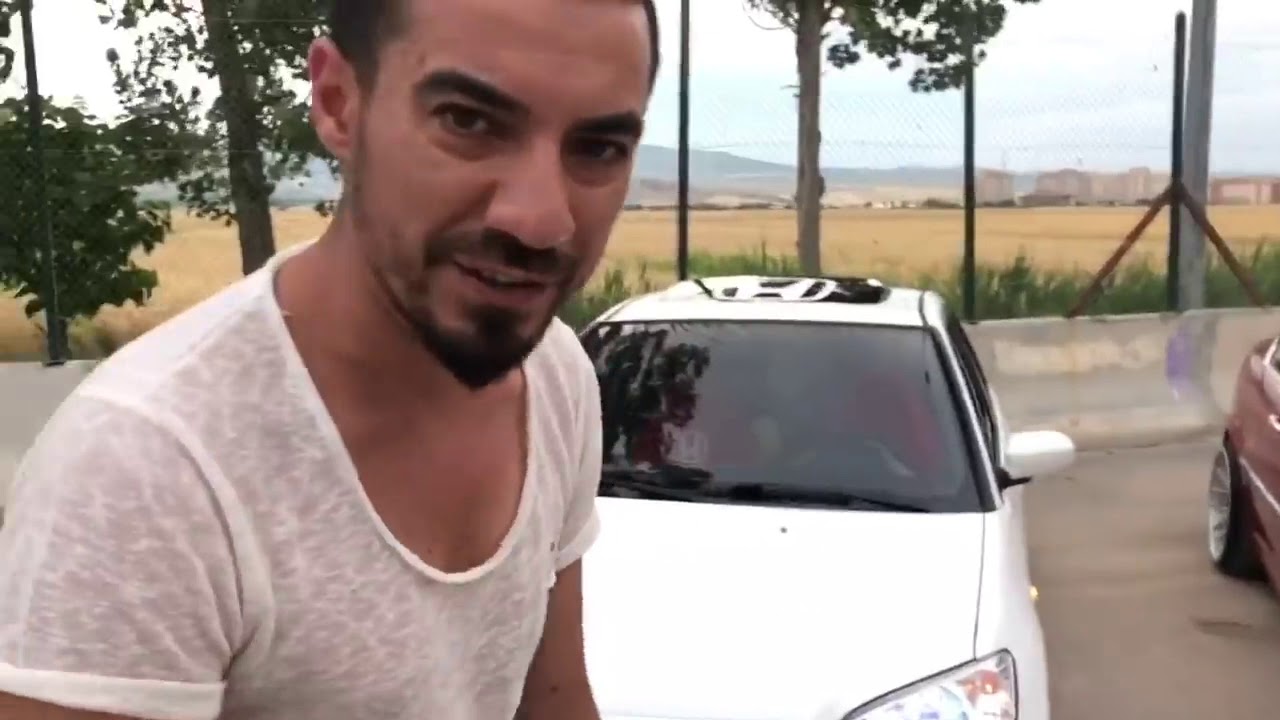 Honda Bmw’ye Kafa Tutarsa!! | Böyle Yarış Görülmedi!! (Herkez Arabasının markasını Yazsın