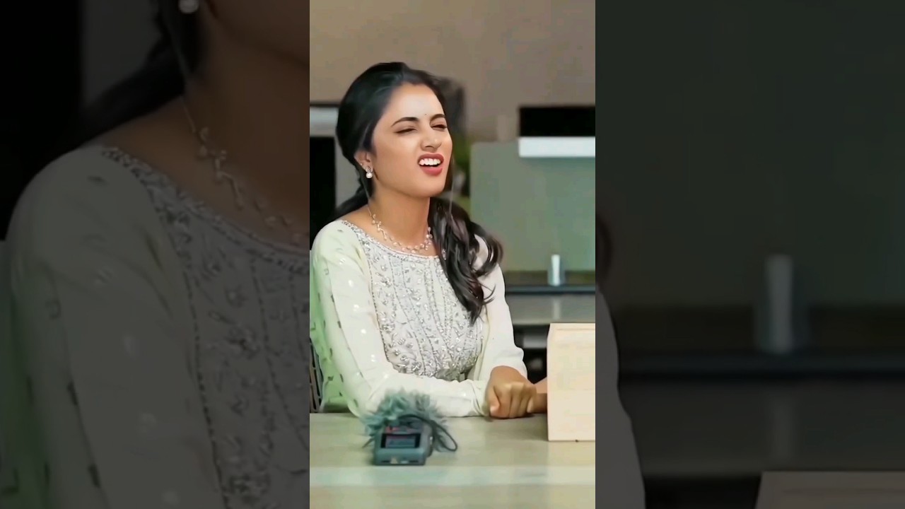 Hot Actress Priyanka Mohan Face Expression :💖💢 face   || #saripodhaasanivaaram #nani #priyankamohan