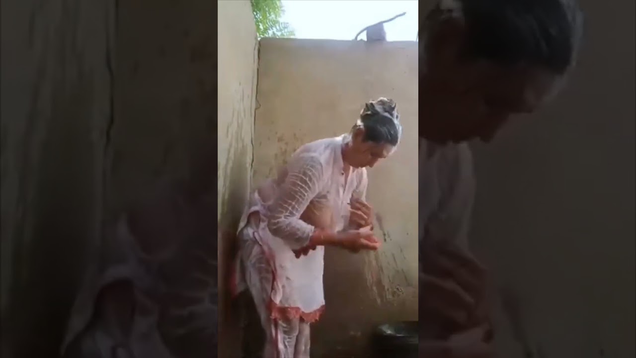 Hot aunty open bathing vlog video imo tango bigo live video call sexy bhabhi status video hot bhabhi