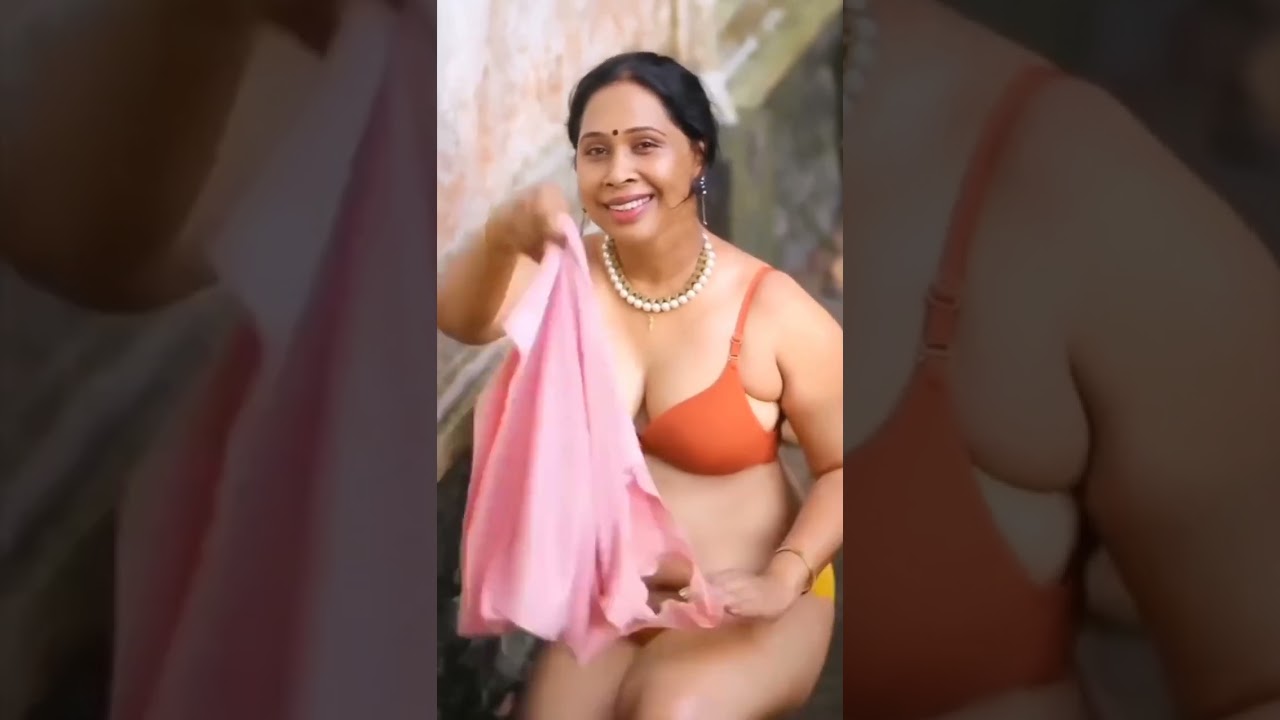 Hot bhabhi dress change open vlog video imo, tango, bigo live video call sexy bhabhi status video