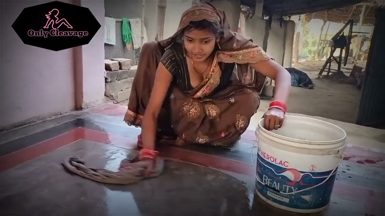 Hot desi bhabhi cleaning only  cleavage