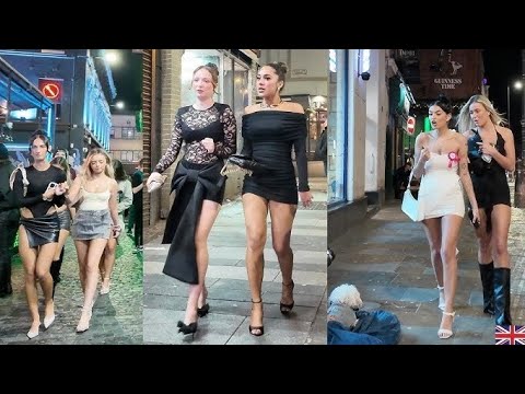 Hot Girls in Liverpool Street After Midnight | Liverpool Nightlife |