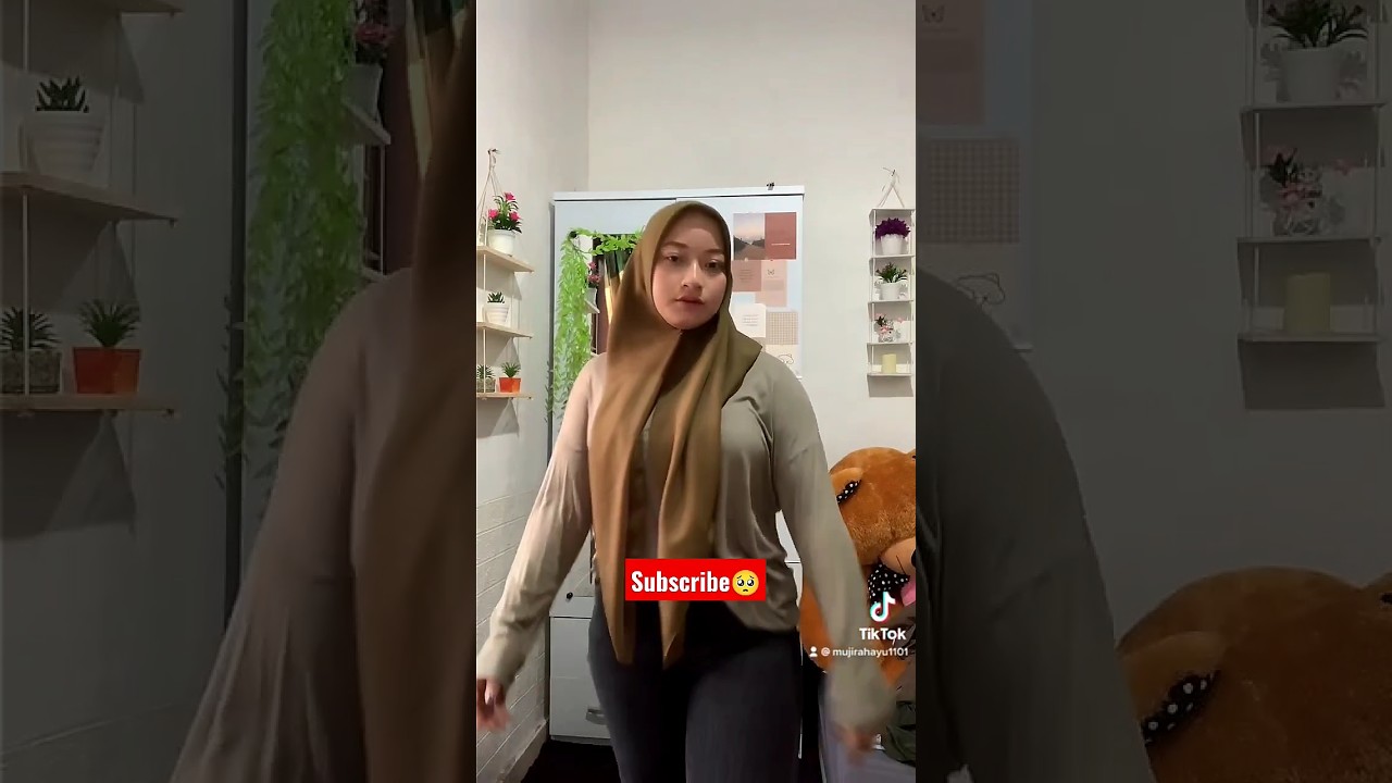 Hot Hijabi Girl fance video viral #indonesia #Hijab #tiktok