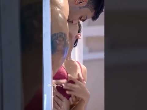 #hot Kriti Sanon #hot #romantic #romanticsong