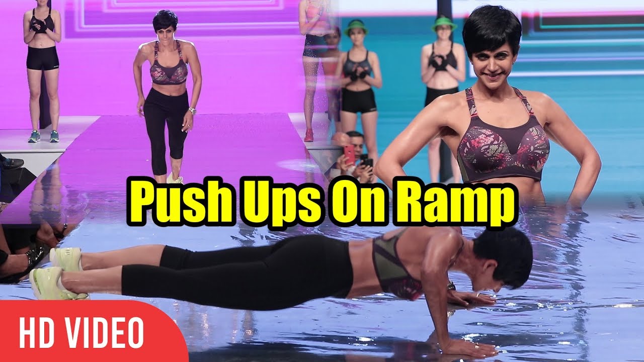 Hot Mandira Bedi Doing Push Ups On Ramp | CRAZY Workout |Triumph India Fashion Show 2018