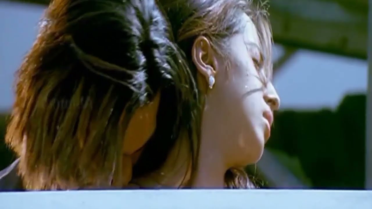 hot sanjana galrani