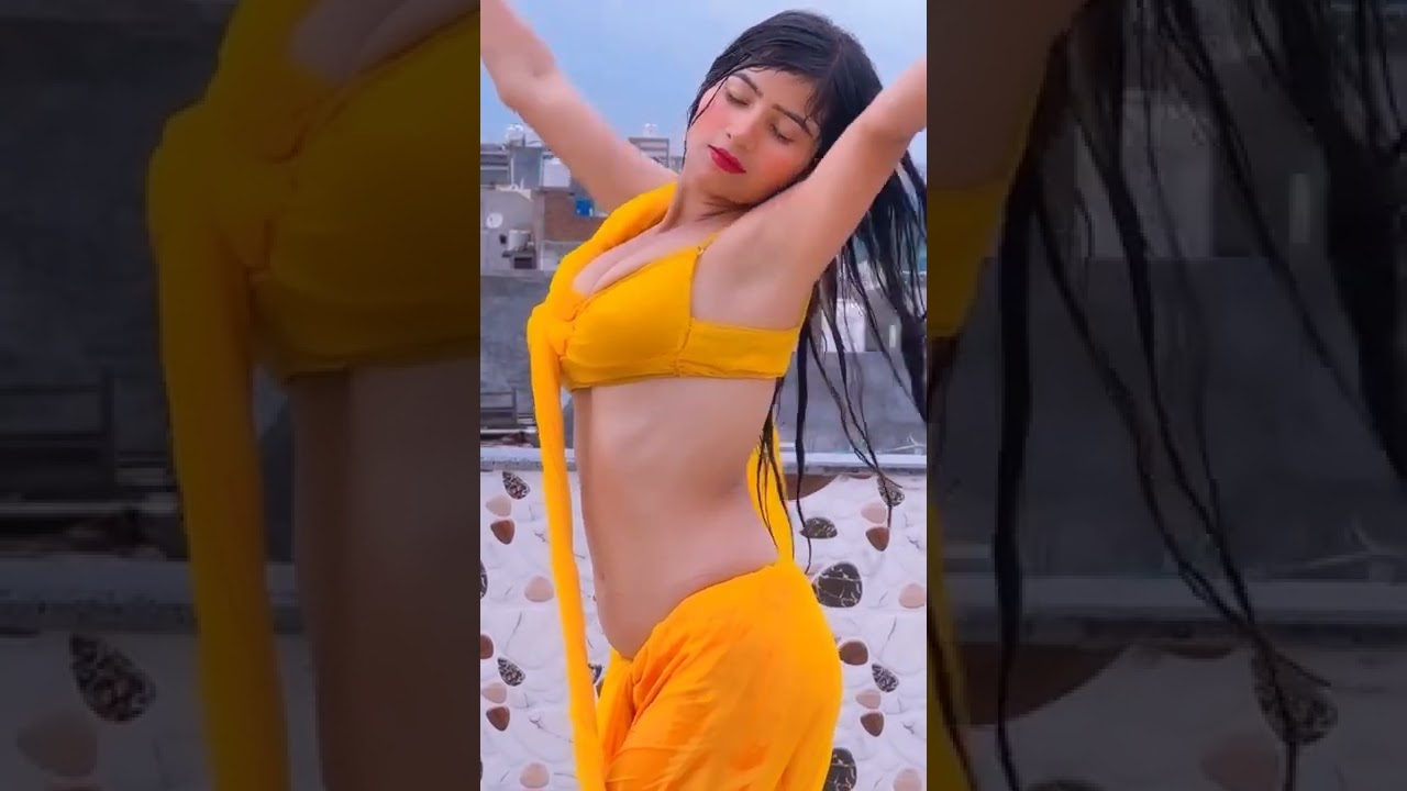 hot saree dance | neha Singh #hot #reels #hotreels #sexy #sexyreel #saree #sareehot #hotsaree