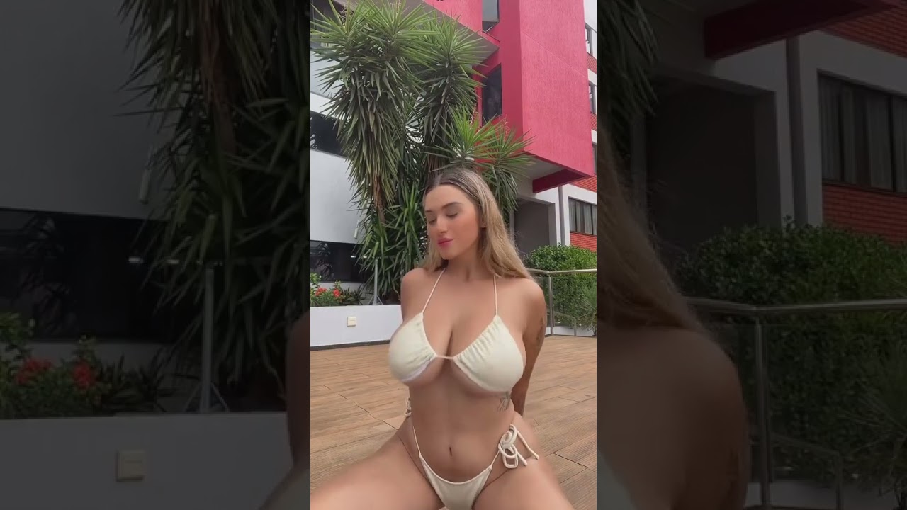 Hot Twitch Girl Moments | Sexy Party | Big Boobs and Beautiful Ass       Twitch miror, #shorts