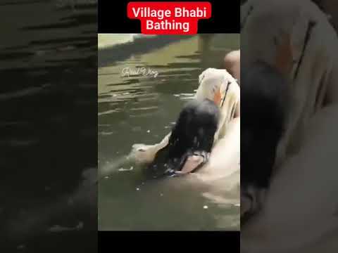 hot village girl bathing video 💙 subscribe for more video #hot #bhabi #schoolgril #desi #kiss