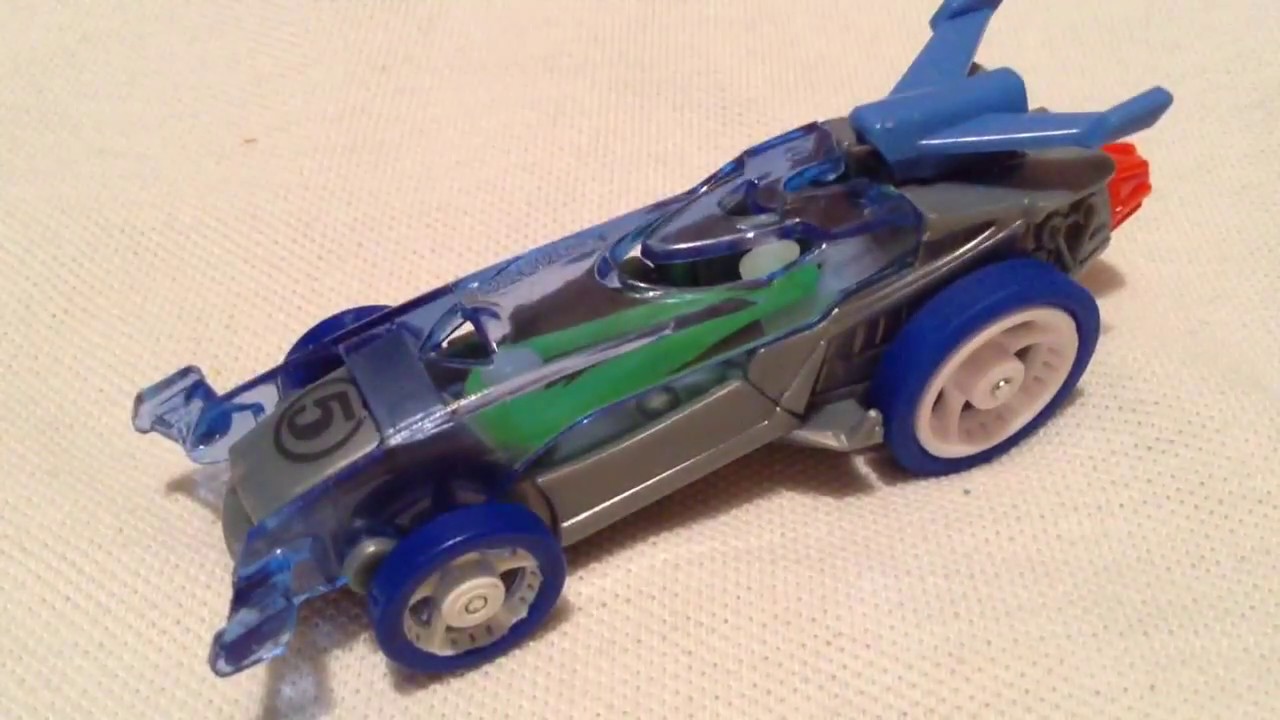 Hot Wheels Twist Tuner (Speed Winders - Track Compatible Rubber Band Powered Car)