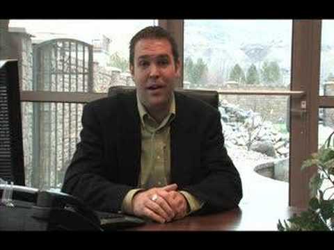 How can a business use uPlej?