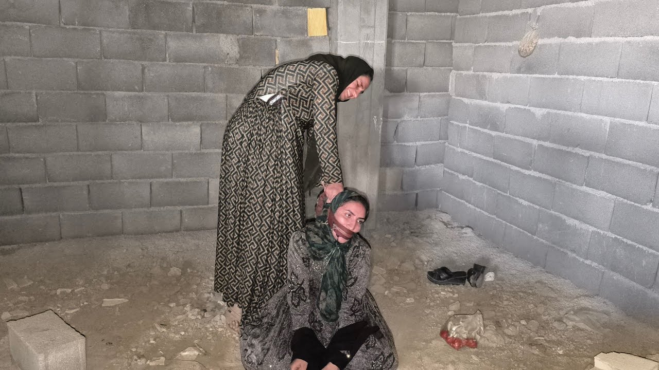How did Fatima trick the operator and Jafar? Who was her accomplice in kidnapping Leila?