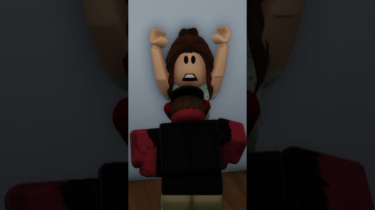 How Mom trick her kids to eat dinner #roblox #shorts