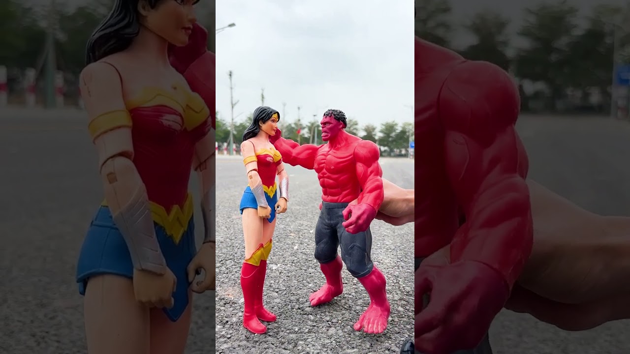 How red hulk meets girls | Marvel Toys #spiderman #marvel #gta #actionfigures #hulk