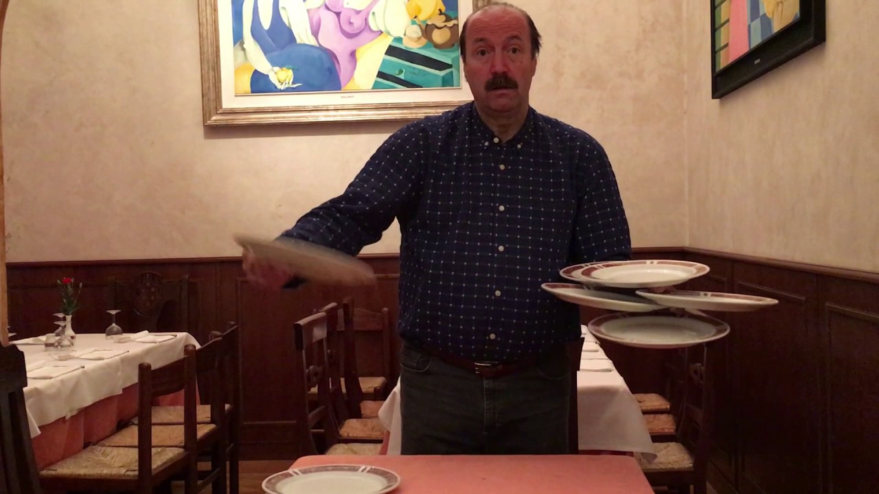 How To Carry  6 Plates at Once - WAITER/WAITRESS