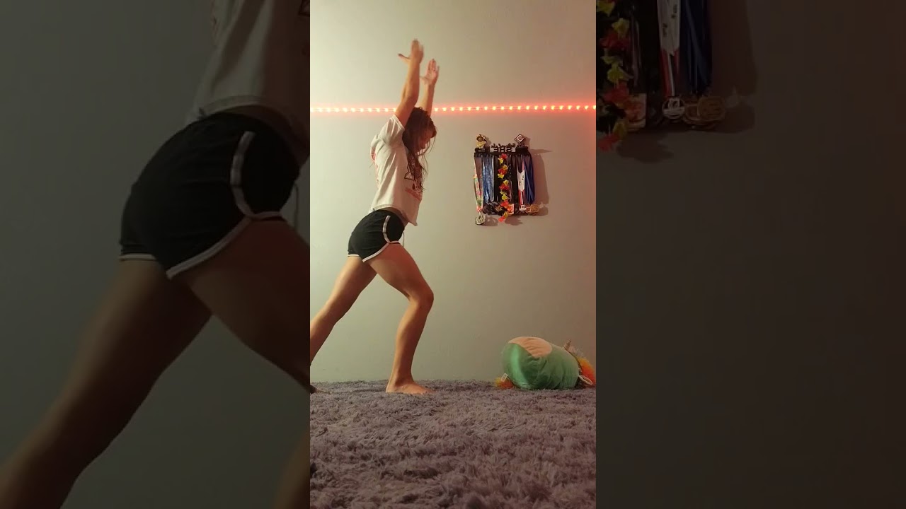 how to do a handstand and hold it longer, NOT MY VOICE @annamcnulty