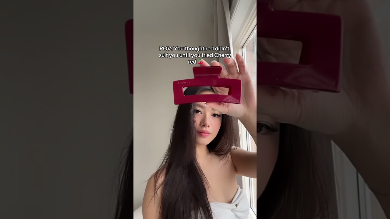 How to do the CLAW CLIP TWIST!