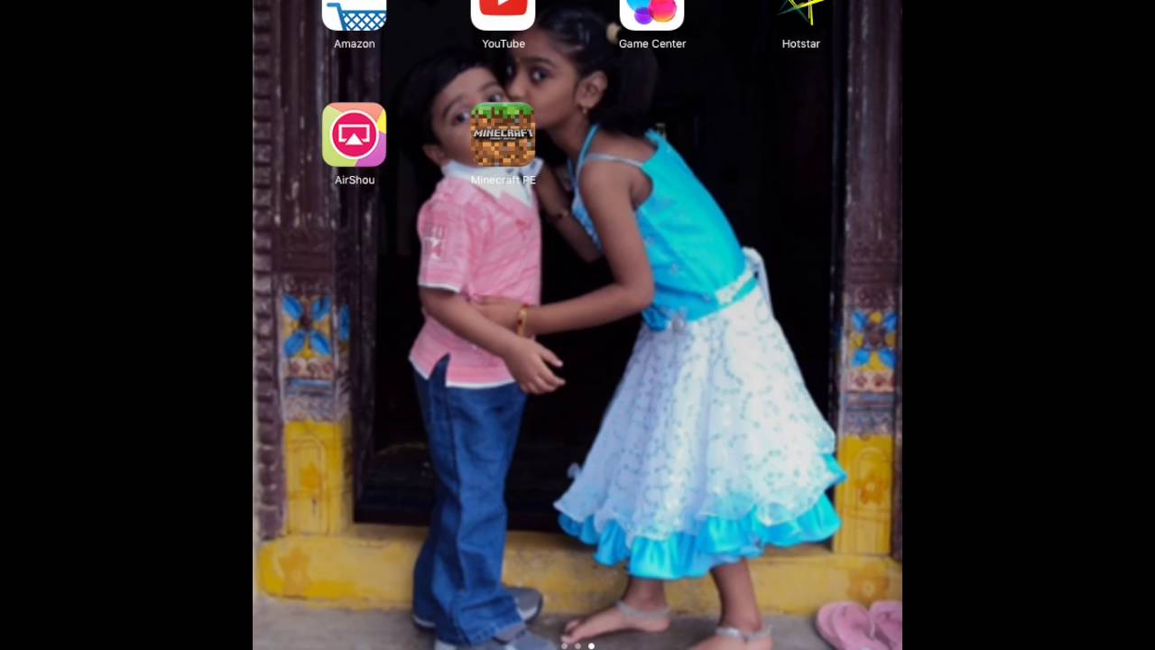 How to install Minecraft pe  (pocket edition ) for free on iPad simple tutorial