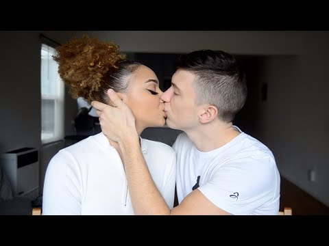 HOW TO KISS *TUTORIAL*