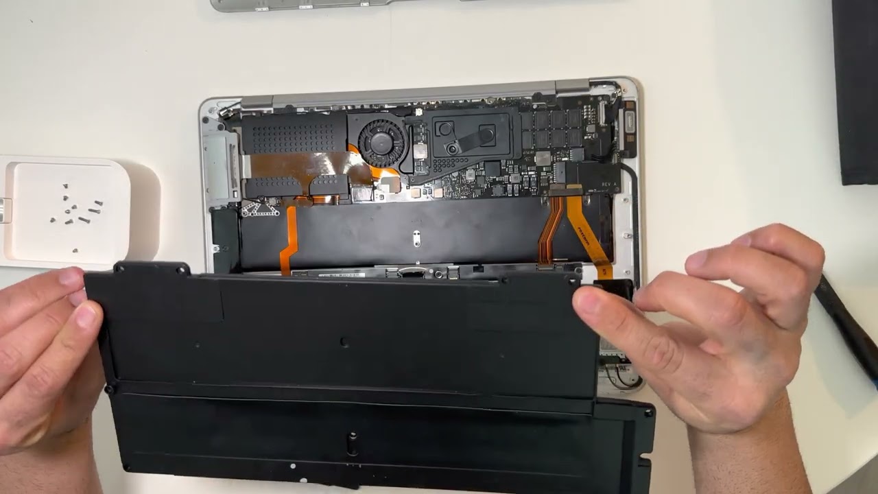 How to replace/ repair the battery MacBook Air A1304? How to repair battery MacBook Air 2009 A1304