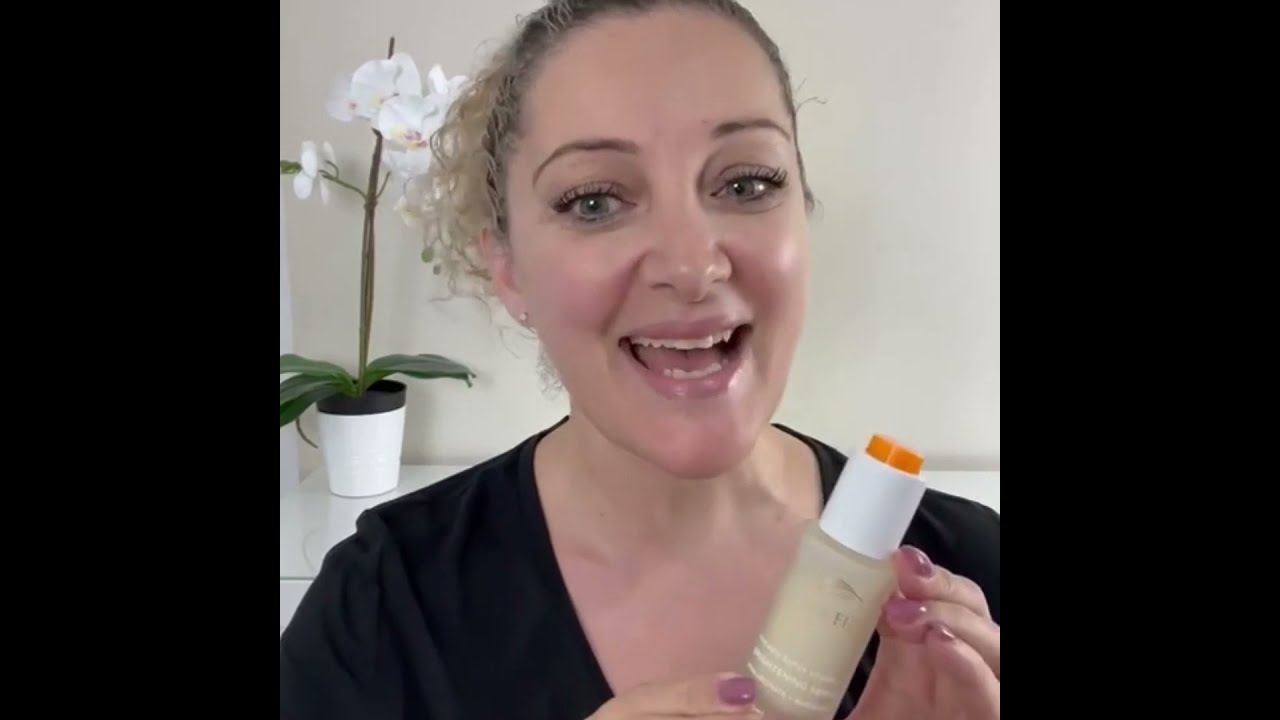 How to use Pure Fiji's Vitamin C Brightening Serum