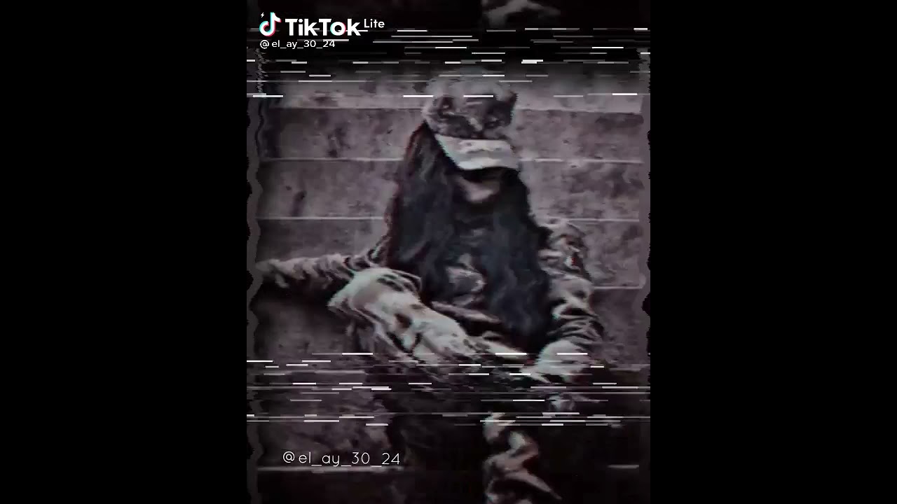 hərbiçi qız