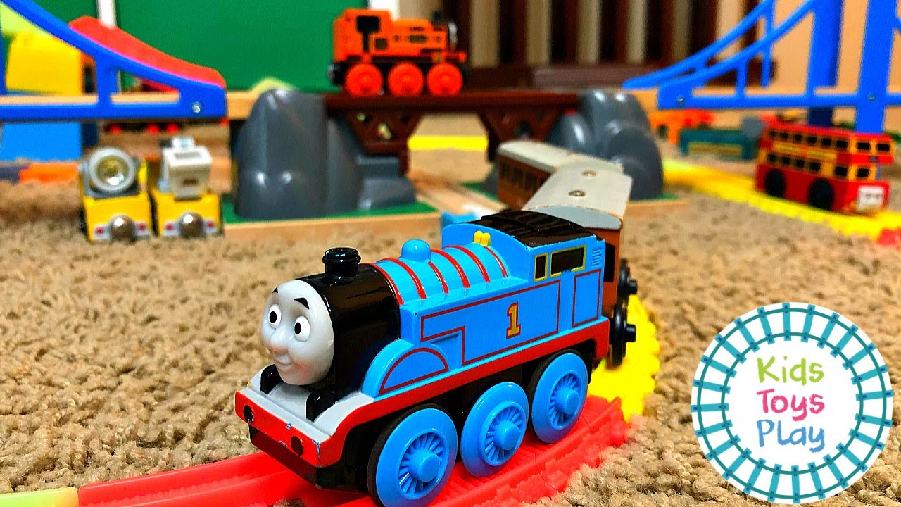 Huge Thomas and Friends Toy Train Track Build with Train Labs