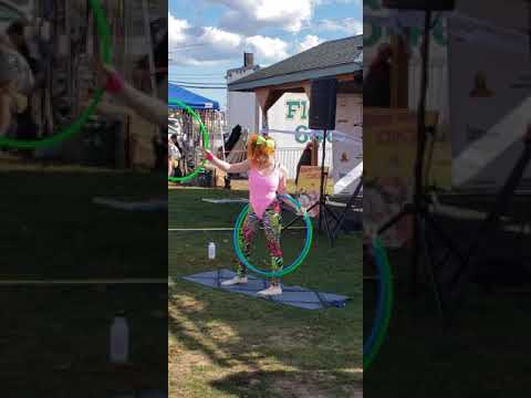 Hula hoop dancing with Spoopy Kitt