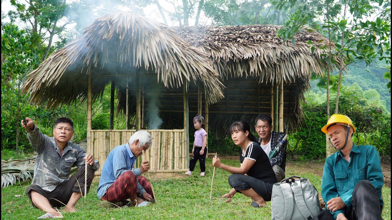 Huyen completed the roof with the help of kind buffalo herders, De still trying find Huyen and Maya