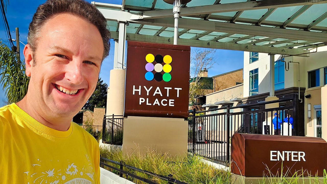 Hyatt Place Santa Cruz Hotel Review