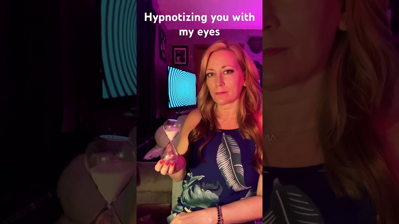 Hypnotizing you with my eyes 👀.#hypnotizing #hypnotize #hypnosis #hypnotherapy #hypnotist #eyes