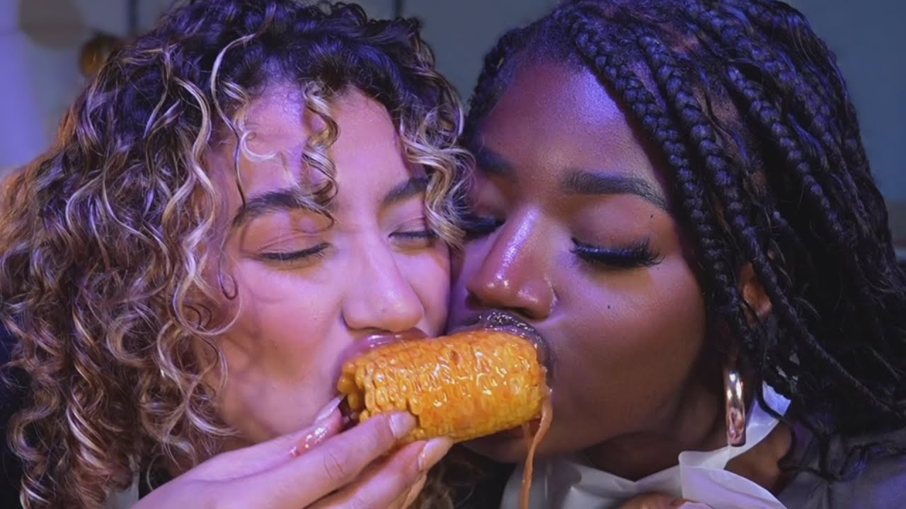 I Asked My Best Friend What She Thinks About My Job… (Mukbang)