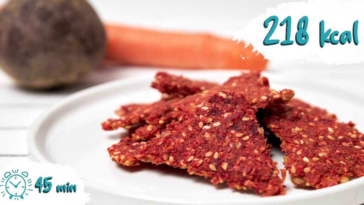I don't buy chips anymore! HEALTHY CRACKERS made from beets and carrots! #vegan