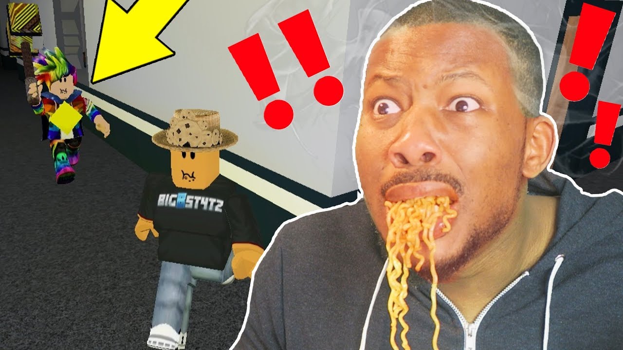 I EAT SPICY NOODLES, IF I GET CAUGHT! (Roblox Flee The Facility)