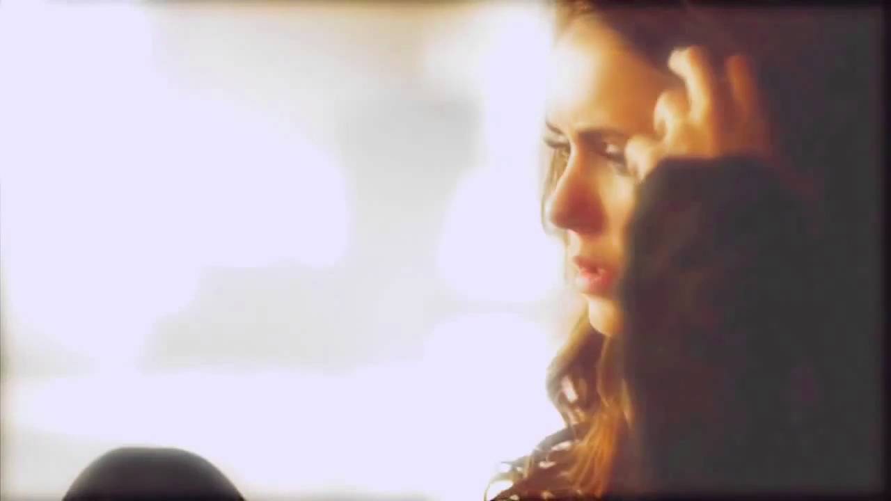 I hate you..I love you|| Damon & Elena