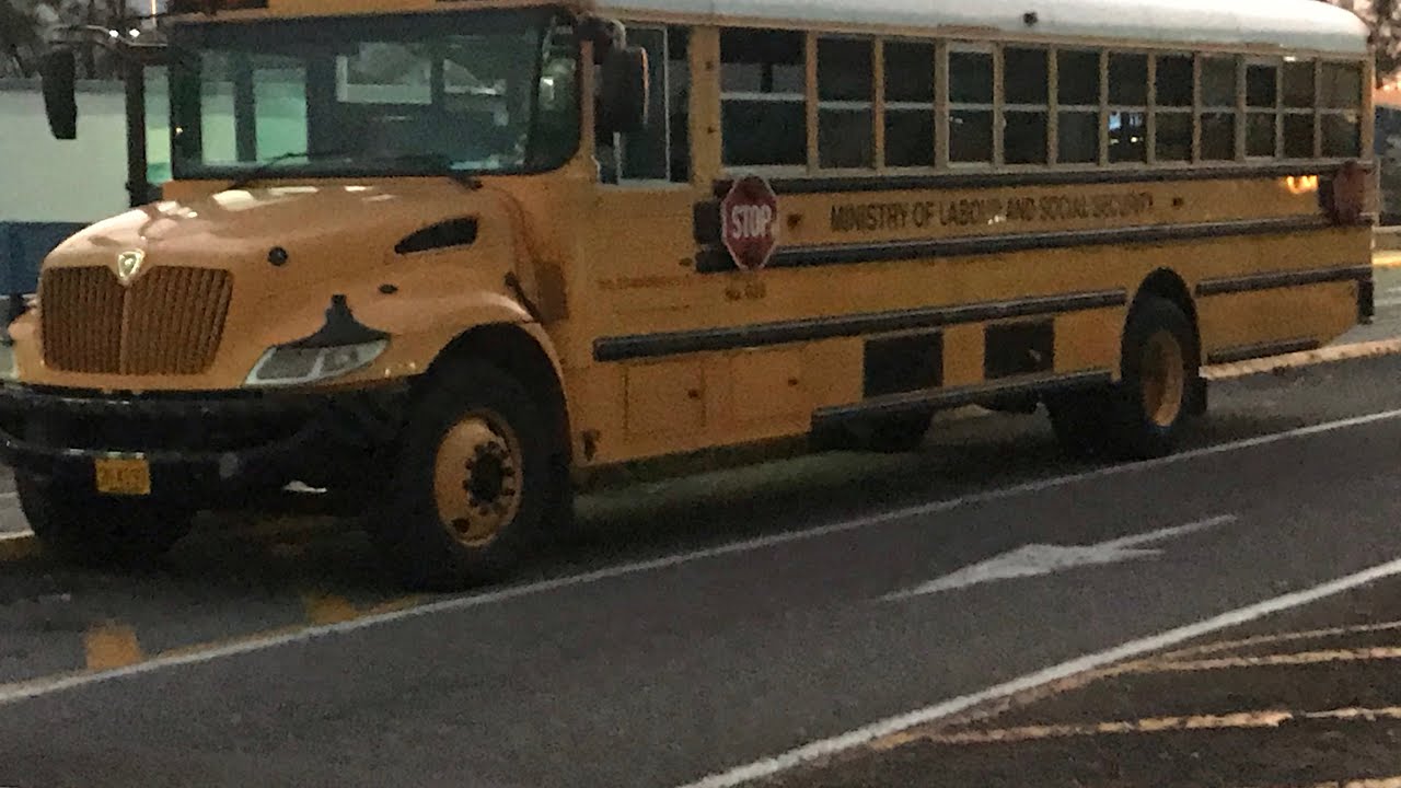 I spotted a REAL Jamaican school bus in Jamaica!!!