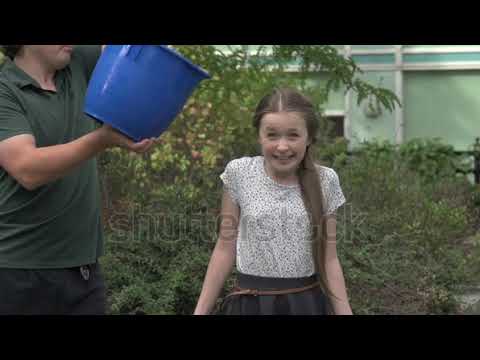 Ice bucket challenge