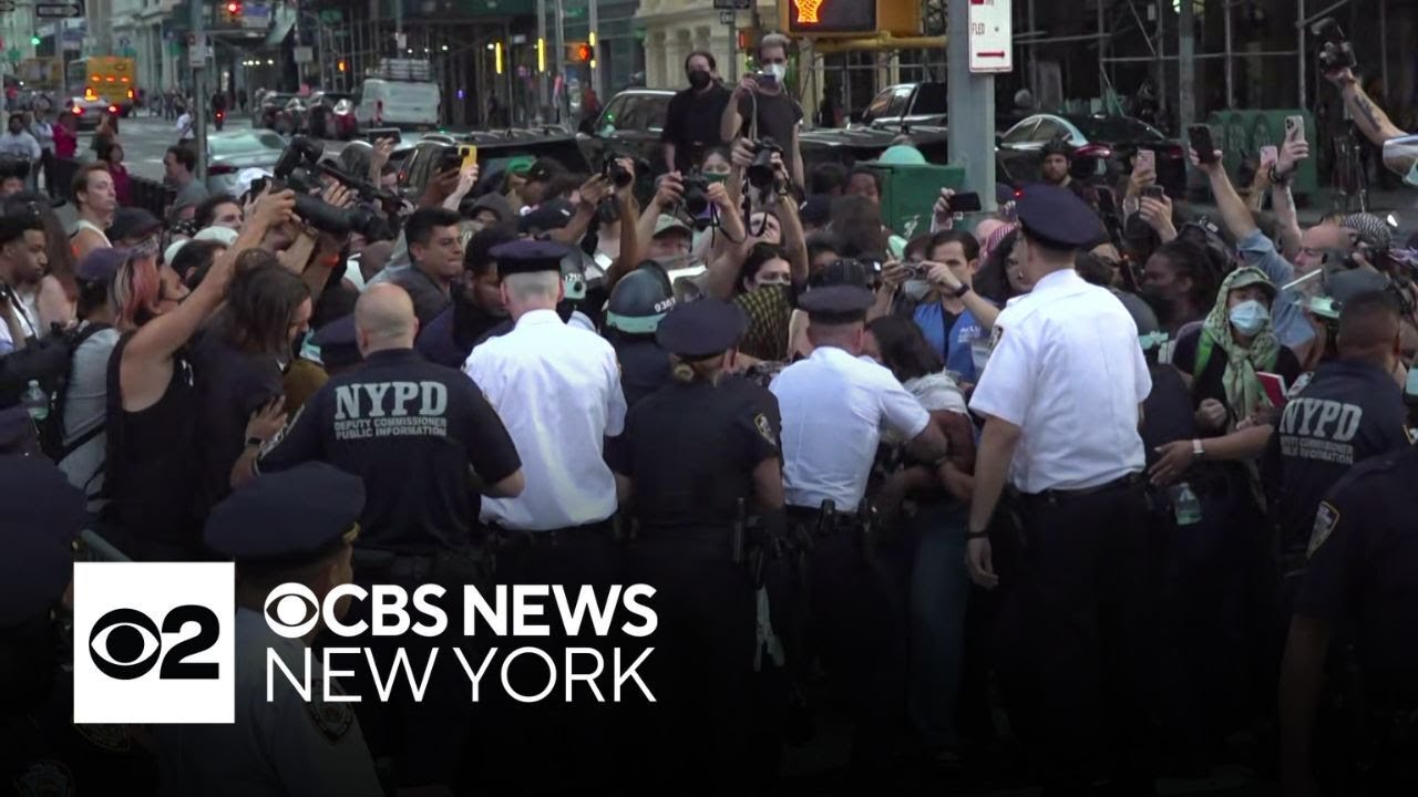 ICE protesters, NYPD clash in Lower Manhattan for 2nd night