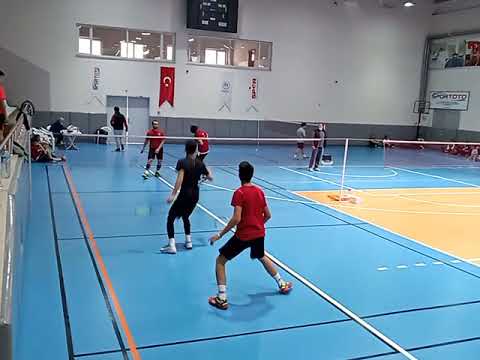 çift erkek-karışık çift antrenman maçı