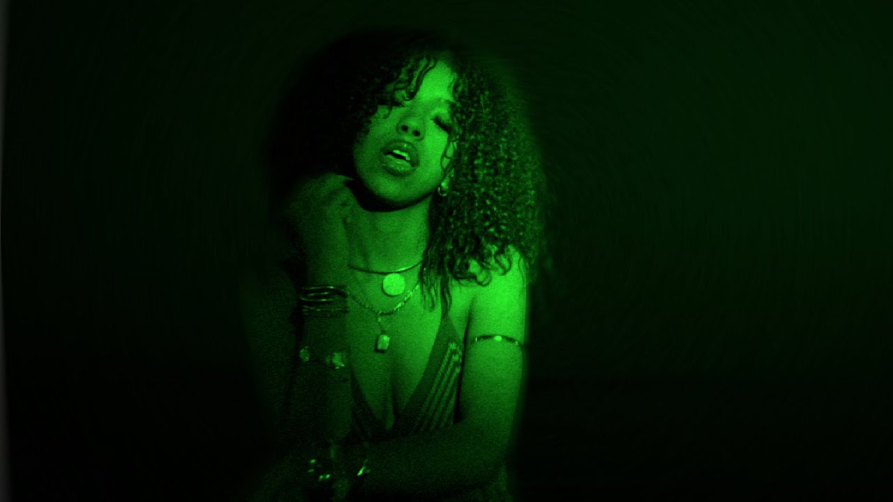 IICYEE - SHINE (Official Music Video) Prod By @CHXUA.mp3