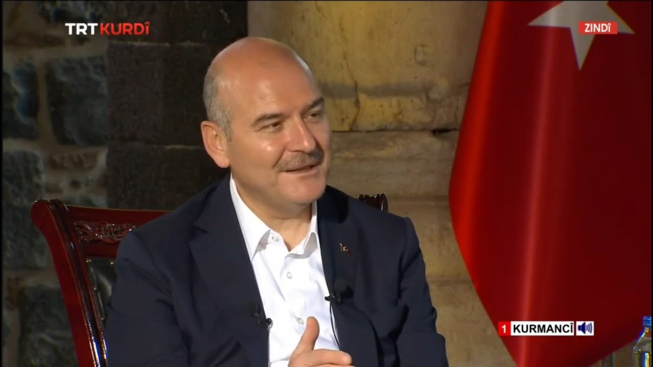 İçişleri Bakanı Süleyman Soylu, TRT Kurdî TV ekranlarında özel yayınında konuşuyor
